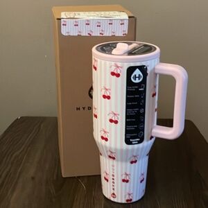 Hydrojug 32 oz traveler- Sweet Cherry